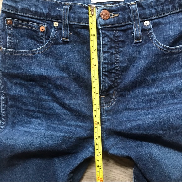 Madewell 10’ High Rise Skinny Skinny Jeans - Picture 3 of 5